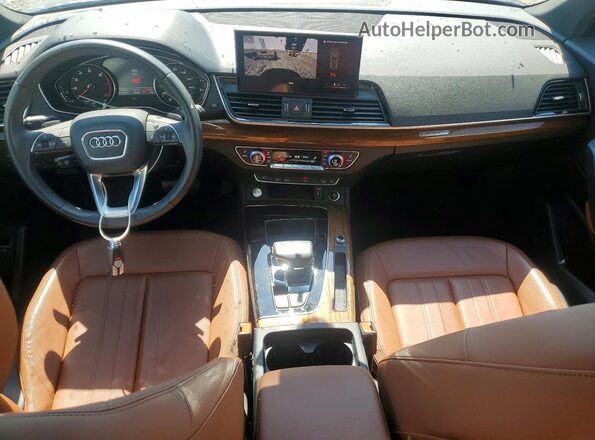 WA1ABAFY6R2016510 2024 AUDI Q5 Blue Вид панелі приладів