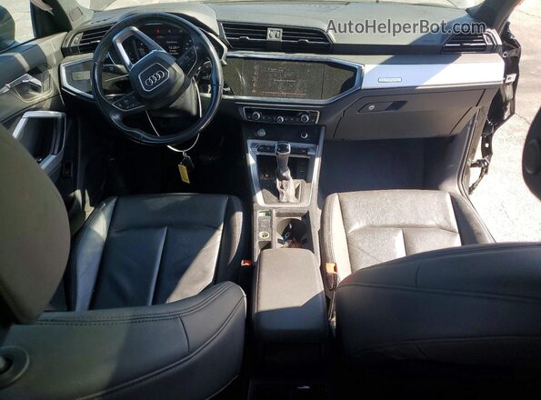 WA1AECF39L1028607 2020 AUDI Q3 Black Vista del salpicadero