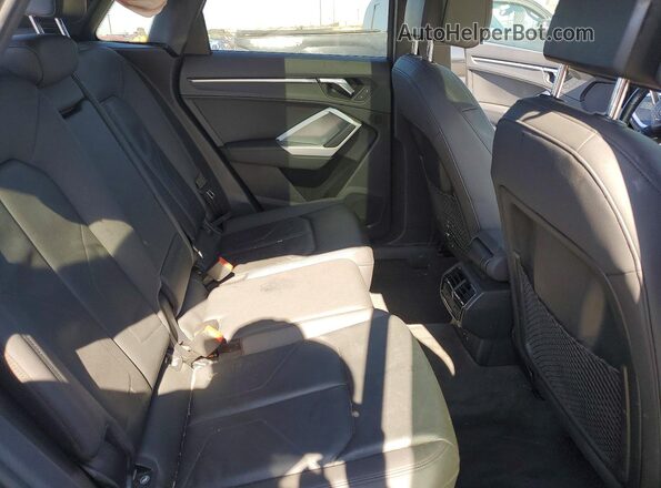 WA1AECF39L1028607 2020 AUDI Q3 Black Vista de los asientos traseros