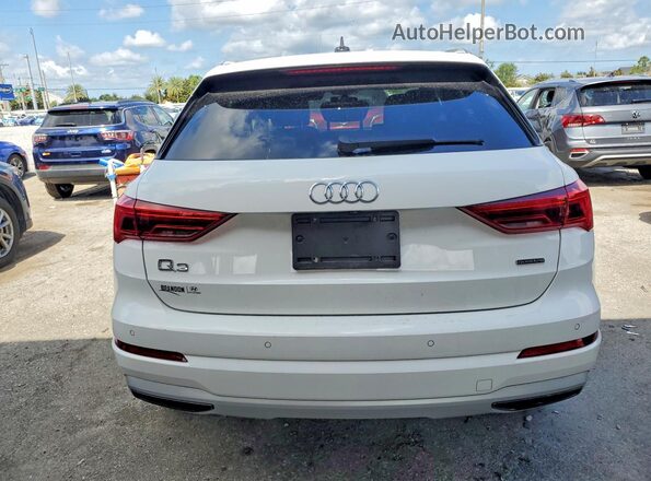 WA1AECF3XL1124746 2020 AUDI Q3 Белый Вид сзади