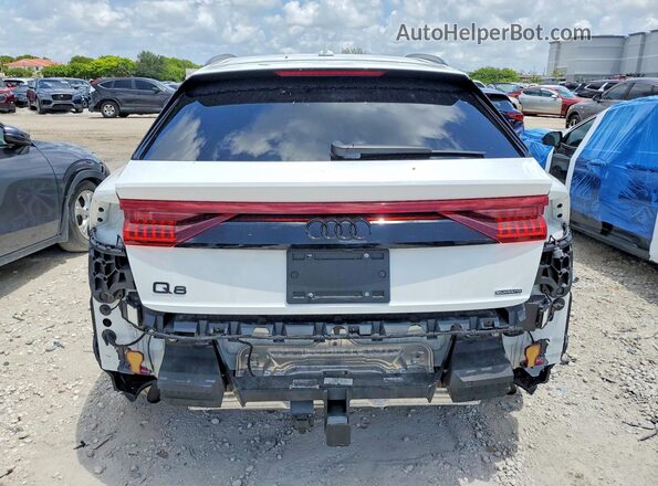 WA1AVAF11MD026627 2021 AUDI Q8 White Հետևի տեսք