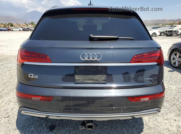 WA1BAAFY5M2062846 2021 AUDI Q5 Charcoal Widok z tyłu