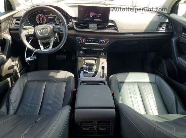 WA1BAAFY8M2059200 2021 AUDI Q5 Blue Widok deski rozdzielczej