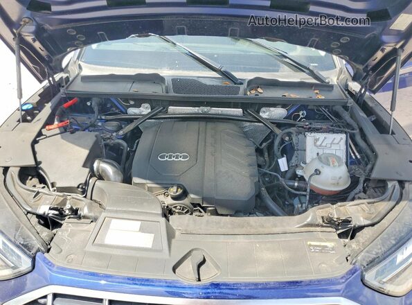 WA1BAAFY8M2059200 2021 AUDI Q5 Blue Widok komory silnika