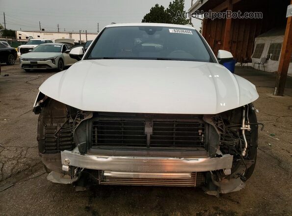WA1BAAFY8M2070004 2021 AUDI Q5 White Widok z przodu