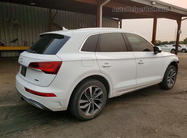 WA1BAAFY8M2070004 2021 AUDI Q5 White Tył prawy