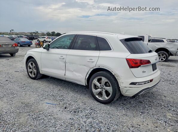 WA1BAAFYXM2130641 2021 AUDI Q5 Белый Задняя левая четверть