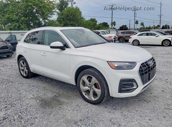 WA1BAAFYXM2130641 2021 AUDI Q5 Белый Передняя правая четверть