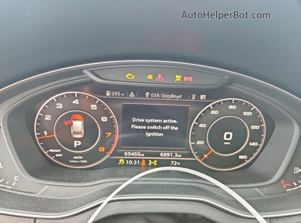WA1BNAFY2J2222228 2018 AUDI Q5 Gray Widok zestawu wskaźników