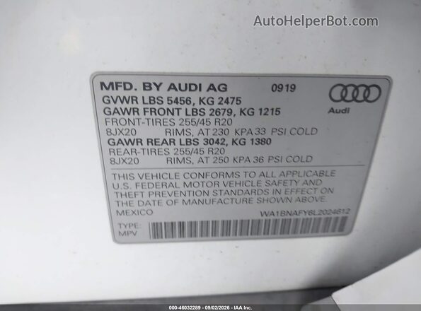 WA1BNAFY6L2024612 2020 AUDI Q5 White Vista del compartimento del motor