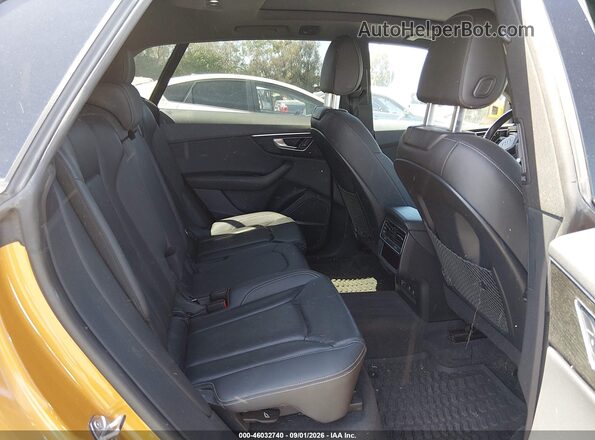 WA1BVAF18KD008191 2019 AUDI Q8 Orange VIN կոդի պիտակի տեսք
