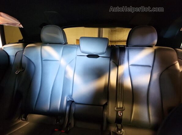 WA1BVAF19MD007439 2021 AUDI Q8 Синий Вид задних сидений