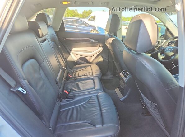 WA1C2AFP4GA151424 2016 AUDI Q5 Белый Вид задней части салона