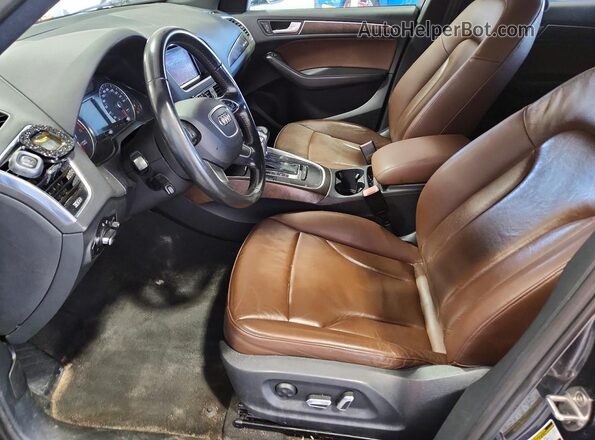 WA1C2AFP5HA005390 2017 AUDI Q5 Серый Вид салона спереди