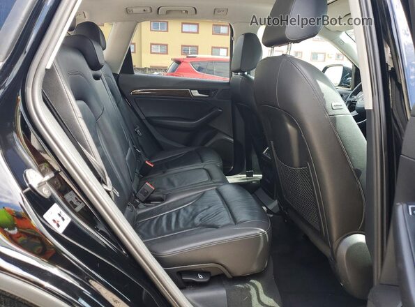 WA1C2AFP8HA006694 2017 AUDI Q5 Черный Вид задних сидений