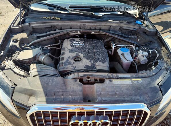 WA1C2AFP8HA092735 2017 AUDI Q5 Black Engine compartment view