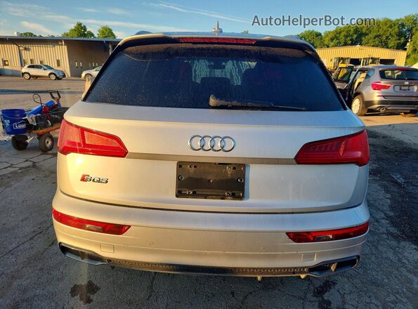 WA1C4AFY0K2007374 2019 AUDI SQ5 Silver Vista trasera