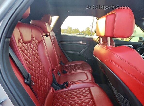 WA1C4AFY0K2007374 2019 AUDI SQ5 Silver Vista interior trasera