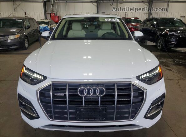 WA1CAAFY5M2090036 2021 AUDI Q5 White Դիմացի տեսք