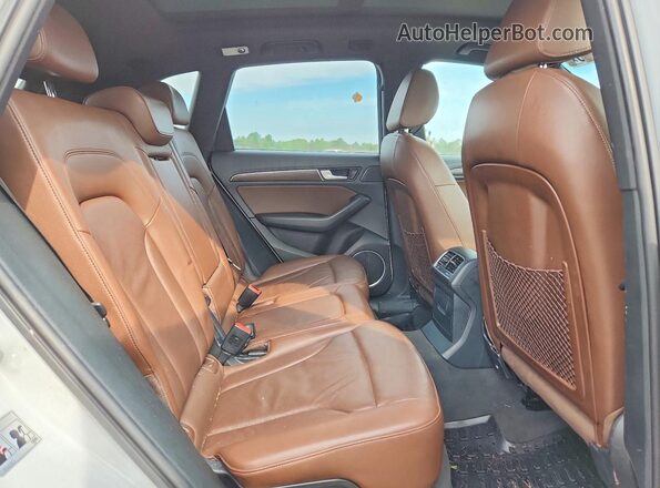 WA1D7AFP1GA064599 2016 AUDI Q5 White Вид задньої частини салону