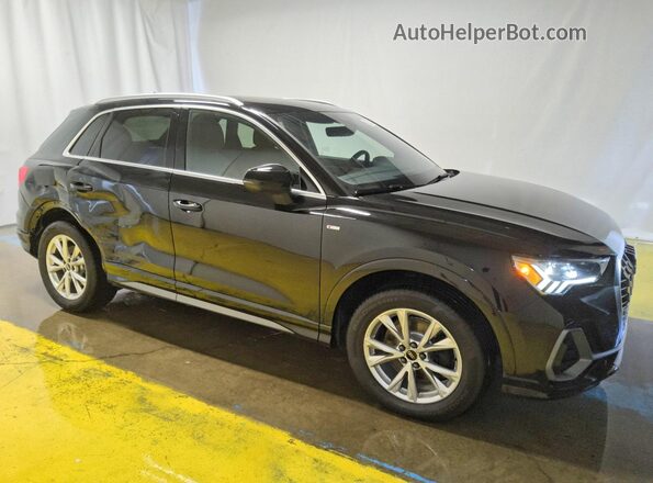 WA1DECF31S1107023 2025 AUDI Q3 Black Front right