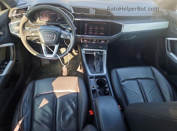 WA1DECF36M1010404 2021 AUDI Q3 Black Вид панелі приладів
