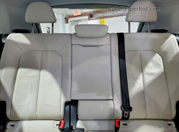 WA1DECF3XP1089841 2023 AUDI Q3 White Rear seats view