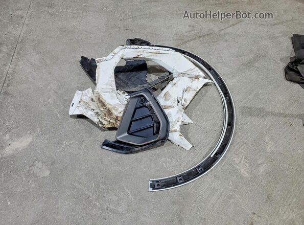 WA1DECF3XP1089841 2023 AUDI Q3 White VIN sticker view