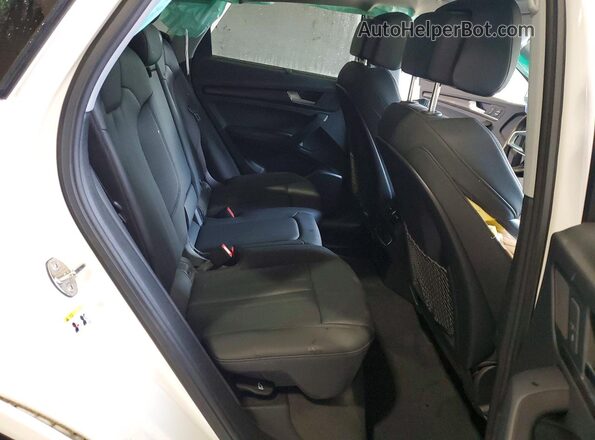 WA1E2AFY2L2044877 2020 AUDI Q5 White Vista interior trasera