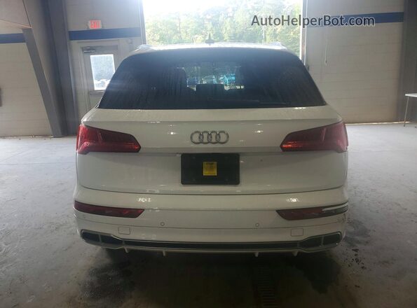 WA1E2AFY2L2044877 2020 AUDI Q5 White Vista trasera