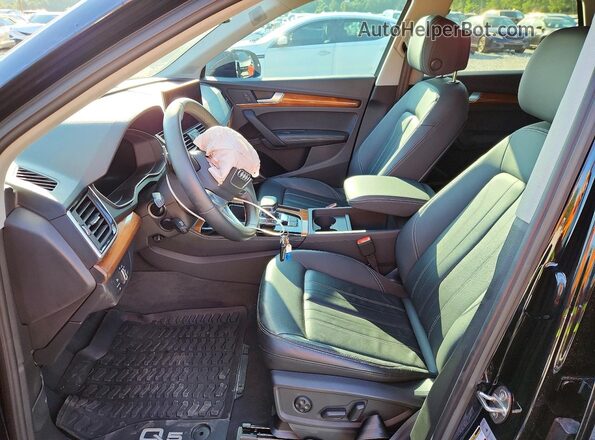 WA1EAAFY2P2018207 2023 AUDI Q5 Черный Вид салона спереди