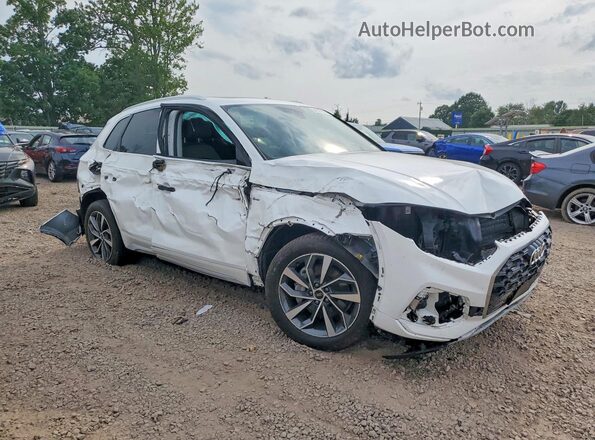 WA1EAAFY6P2143243 2023 AUDI Q5 White Front right