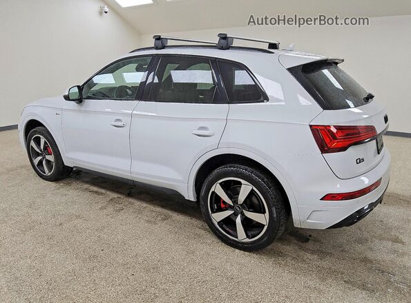WA1EAAFYXR2101483 2024 AUDI Q5 White Задня ліва чверть