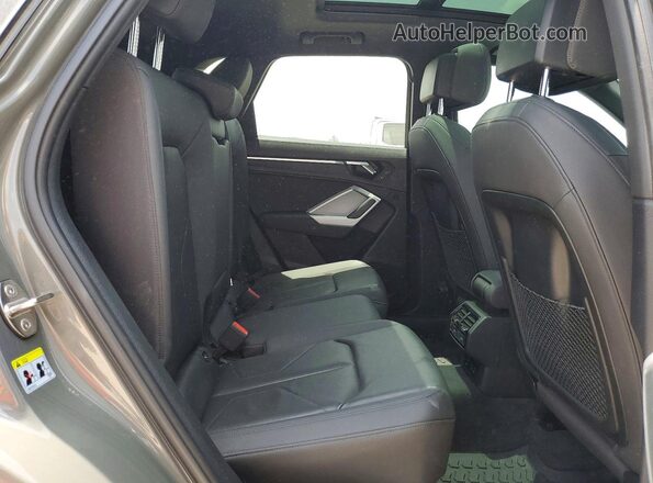 WA1EECF34L1120788 2020 AUDI Q3 Gray Вид задньої частини салону