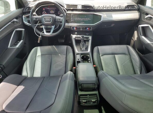 WA1EECF34L1120788 2020 AUDI Q3 Gray Вид панелі приладів