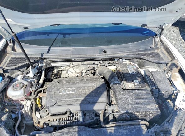 WA1EECF36K1065758 2019 AUDI Q3 White Engine compartment view