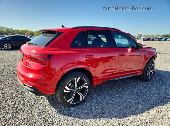 WA1EECF37R1151428 2024 AUDI Q3 Red Задня права чверть