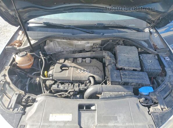 WA1EFCFS0GR010011 2016 AUDI Q3 Blue Engine compartment view