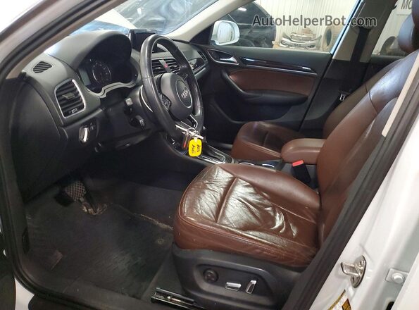 WA1EFCFS5GR014779 2016 AUDI Q3 White Սալոնի դիմացի տեսք