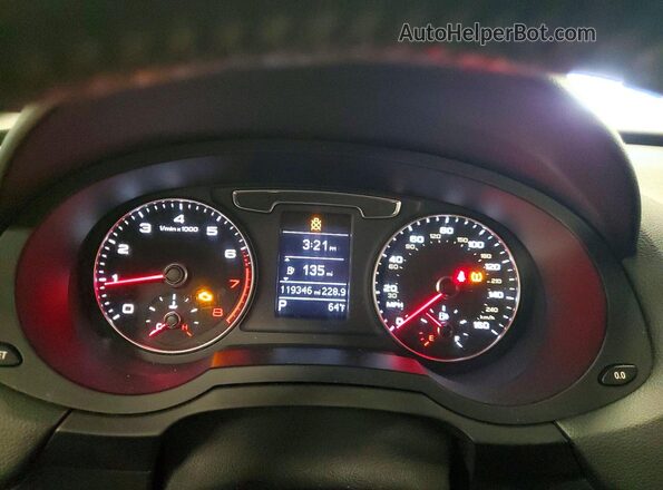 WA1EFCFS5GR014779 2016 AUDI Q3 White Սարքավորումների վահանակի տեսք