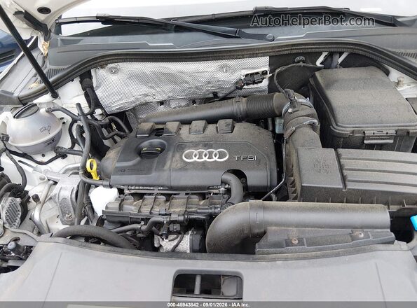 WA1EFCFS9GR009763 2016 AUDI Q3 White ძრავის განყოფილების ხედი