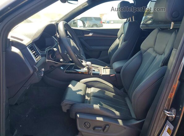 WA1F2AFY8R2084510 2024 AUDI Q5 Серый Вид салона спереди