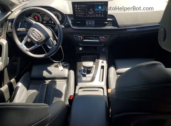 WA1F2AFY8R2084510 2024 AUDI Q5 Серый Вид панели приборов