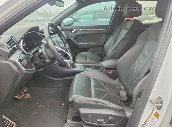 WA1FECF31L1038344 2020 AUDI Q3 White Вид салону спереду