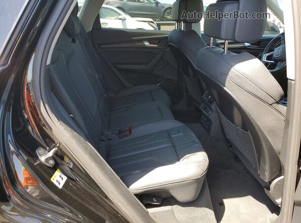 WA1G2AFY4S2007871 2025 AUDI Q5 Black Rear interior view