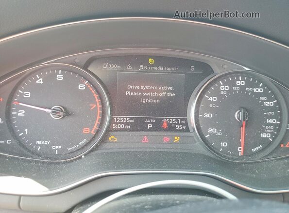 WA1GAAFY2R2066057 2024 AUDI Q5 Gray Vista del cuadro de instrumentos