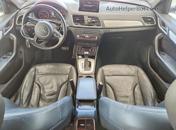 WA1HCCFS6JR031183 2018 AUDI Q3 Черный Вид панели приборов