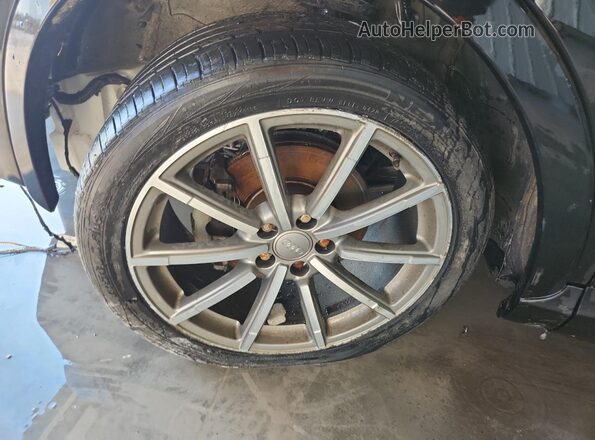 WA1HCCFS6JR031183 2018 AUDI Q3 Черный 