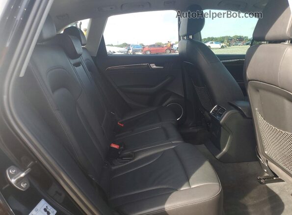 WA1L2AFP2HA088230 2017 AUDI Q5 Black Вид задньої частини салону