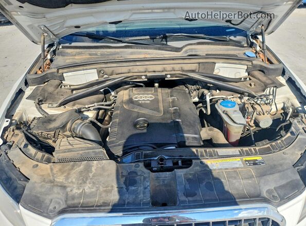 WA1L2AFP3GA012207 2016 AUDI Q5 White Engine compartment view
